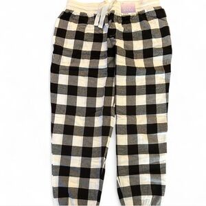 Stars Above Ladies Plaid Pajama Bottoms - Black and White